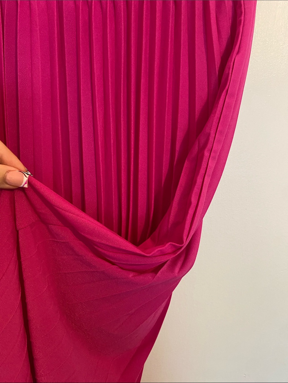 Long hot pink skirt - Picture 5 of 5